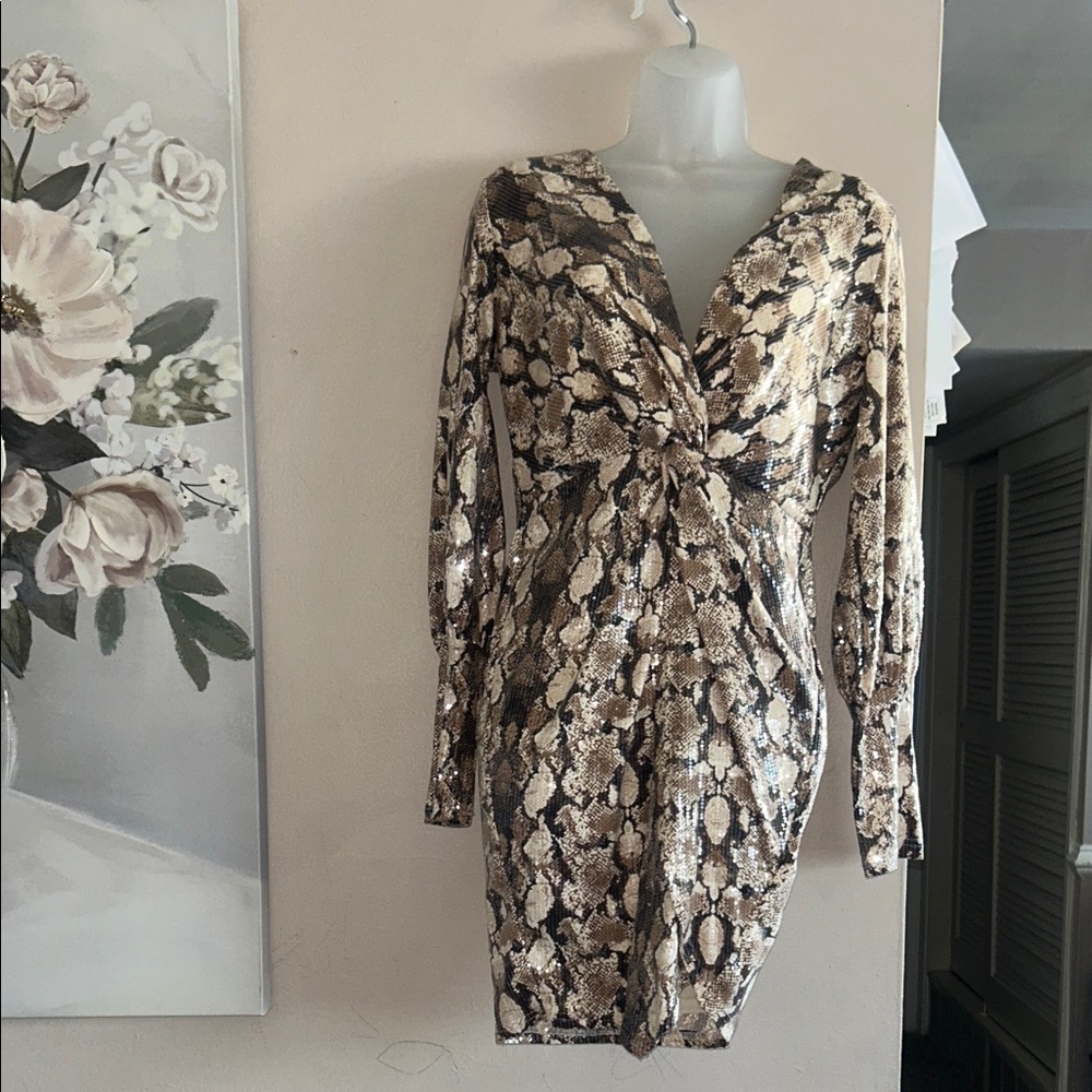 Papaya Beige and Black Patterned Long Sleeve Dress